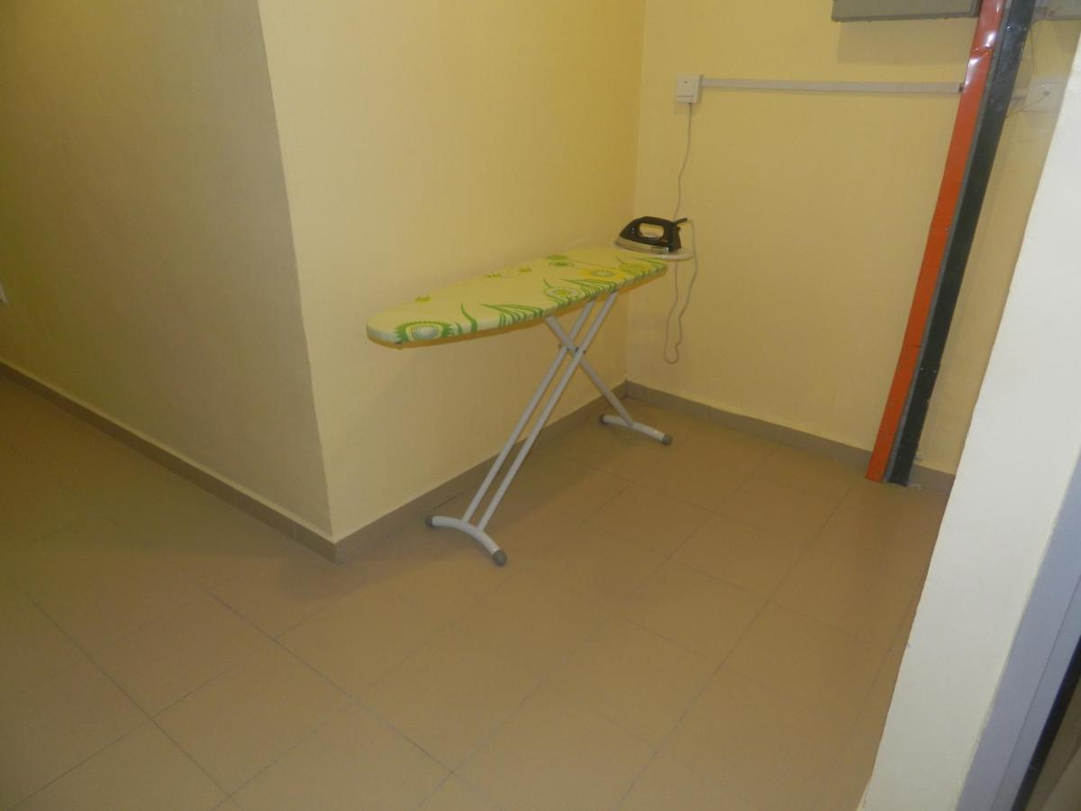 Yellow Mansion Hotel Melaka Raya Екстериор снимка