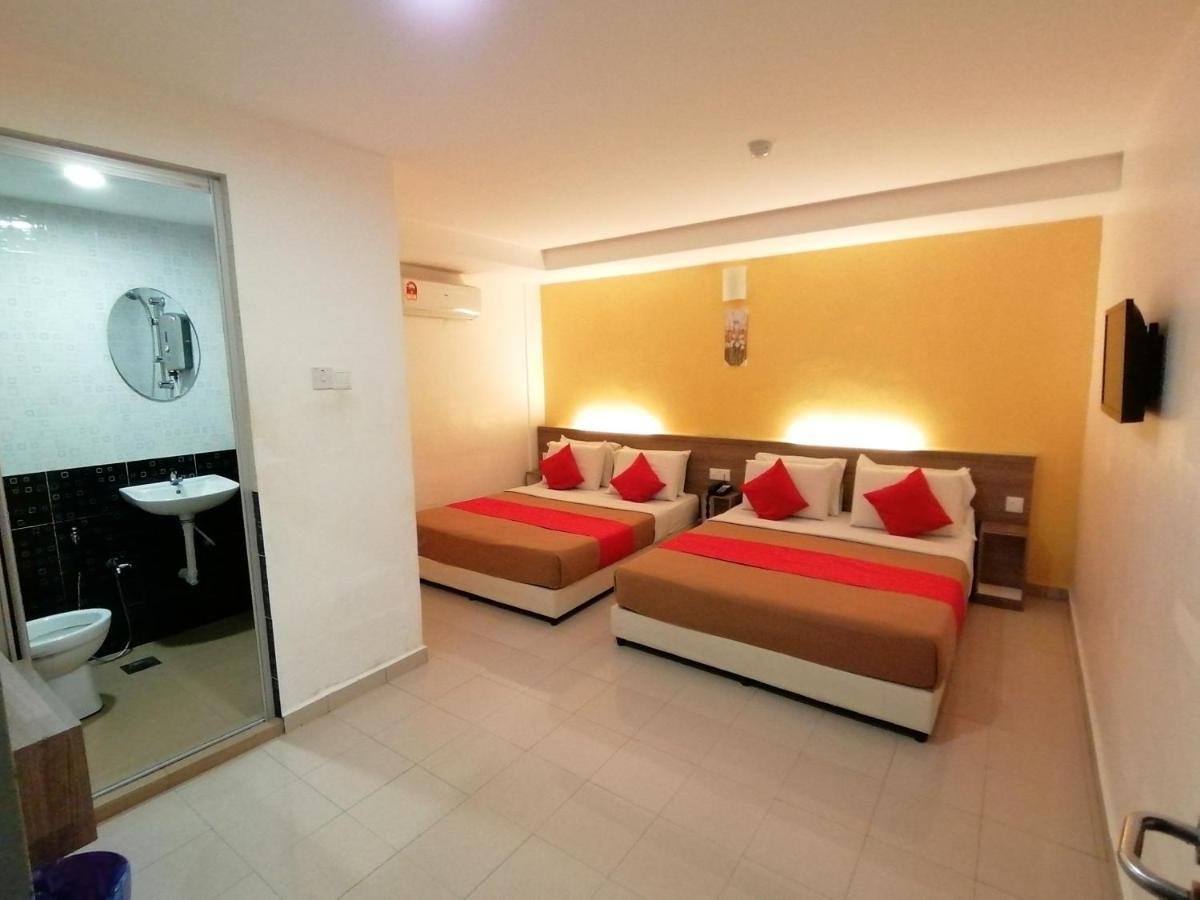 Yellow Mansion Hotel Melaka Raya Екстериор снимка