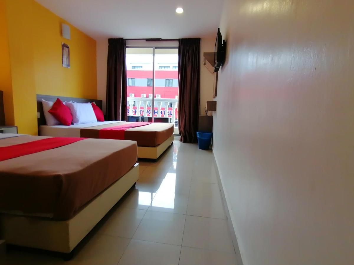 Yellow Mansion Hotel Melaka Raya Екстериор снимка