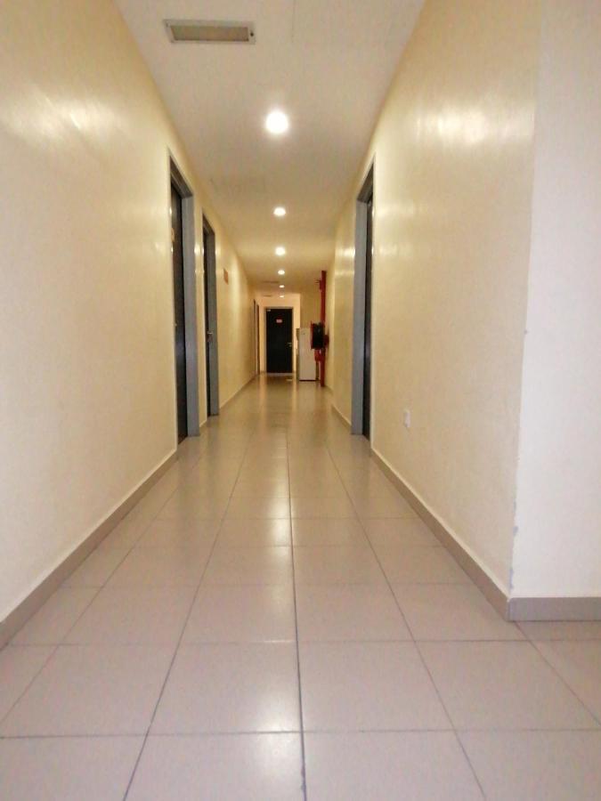 Yellow Mansion Hotel Melaka Raya Екстериор снимка