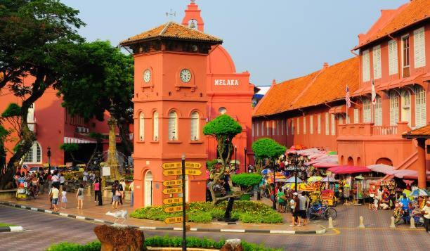 Yellow Mansion Hotel Melaka Raya Екстериор снимка